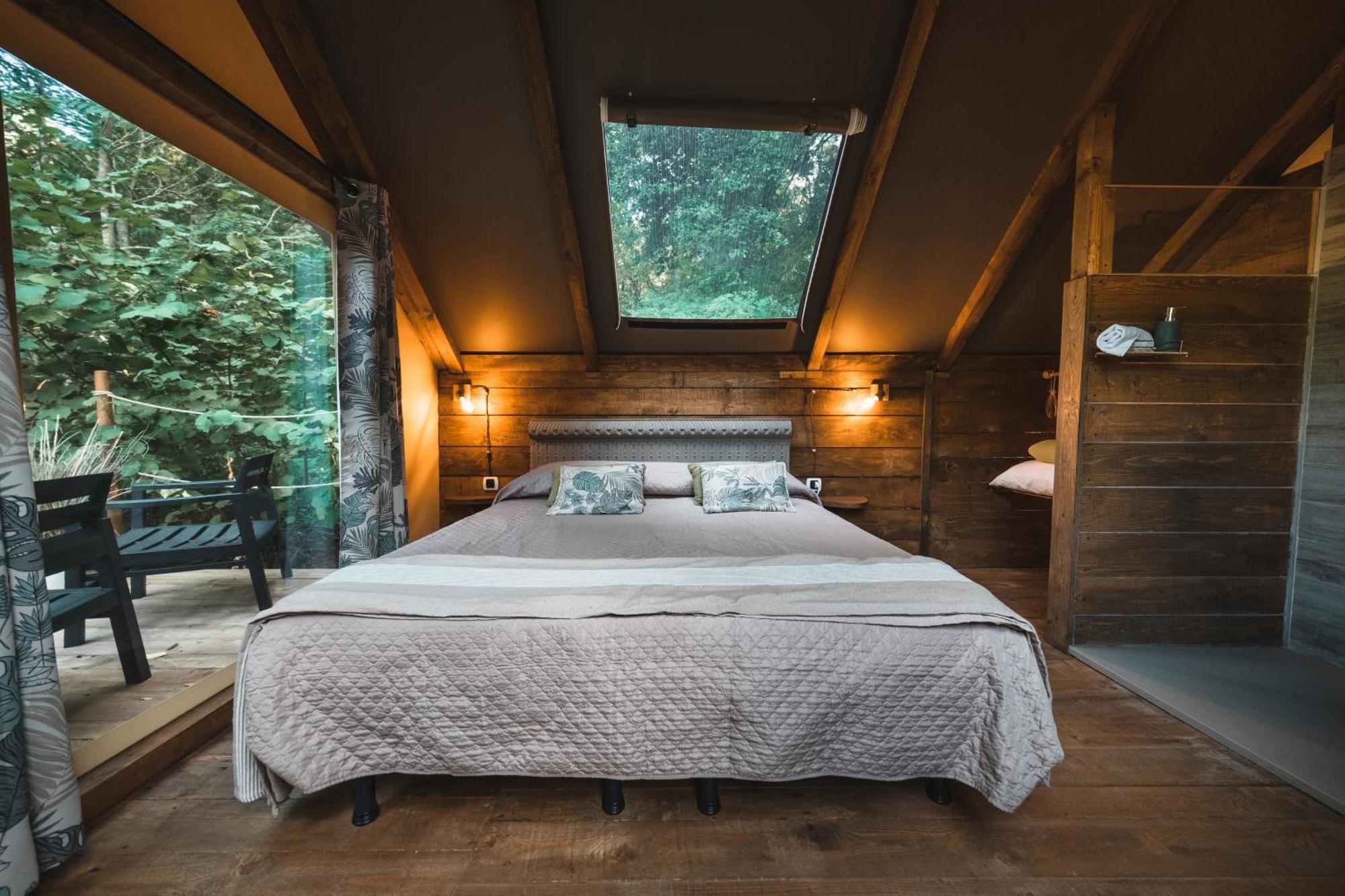 Glamping Pian Delle Ginestre Luxury tent